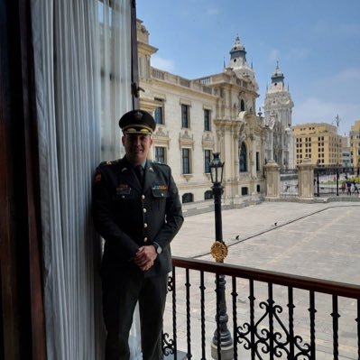mauriciosuarezp's profile picture. Abogado, magister en derecho; oficial de la Policía Nacional