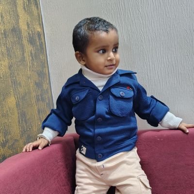 Ani02Sharma's profile picture. Enjoy Life 🌎 
Hit the follow Button👆
💯 Percent Follow Back.