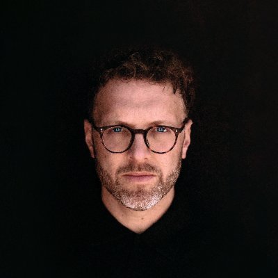 Jamie Cameron. Composer, mixing engineer, photographer, curator. Undercurrents of hope. Photography: https://t.co/XfUxXXKyIk
Records, Ts + latest radio show: