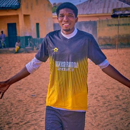 UsmanIliya45023's profile picture. 