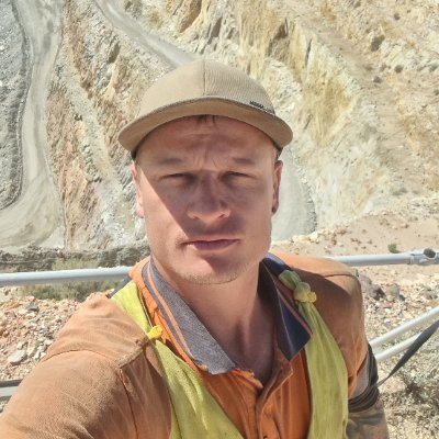 TonyBurgs44419's profile picture. 