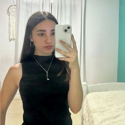 shortydrevista's profile picture. hablé con la luna, como yo ninguna
