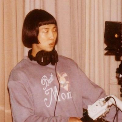 honeeyy_00's profile picture. к инди стэн