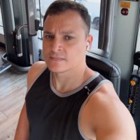 Ginga lê-lê (@theesguy) 's Twitter Profile