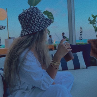 NNSalmeen's profile picture. اللهم ارحم جدتي حصه الحداد و اغفر لها يارب 🤲🏽 MBA.Accounting
