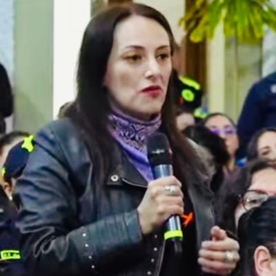 Community & forensic psychologist passionate about cybersecurity, animal lover and vegetarian, apolitical, human rights advocate, and avid traveler