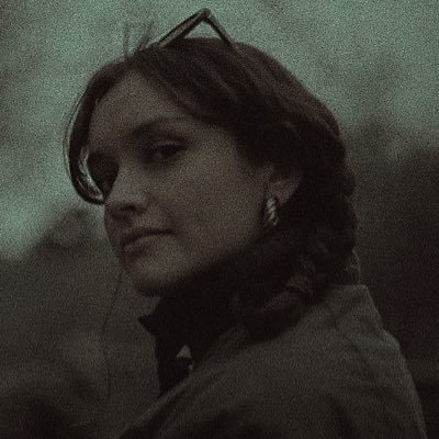 swanmelos's profile picture. 