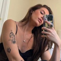 ray (@biazindaras) 's Twitter Profile