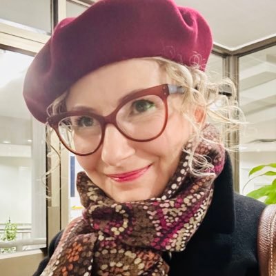 Researcher @UOttawaGSPIA, Fellow @CAGlobalAffairs, Founding Core Member @WTO Trade and Gender Research Hub. PhD. Loves nature. 🇨🇦 🇭🇺 🇪🇺