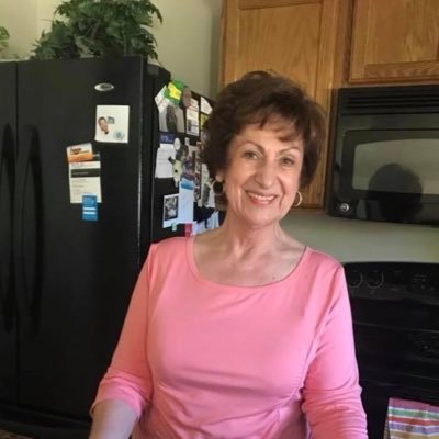 CeceliaHofland's profile picture. 