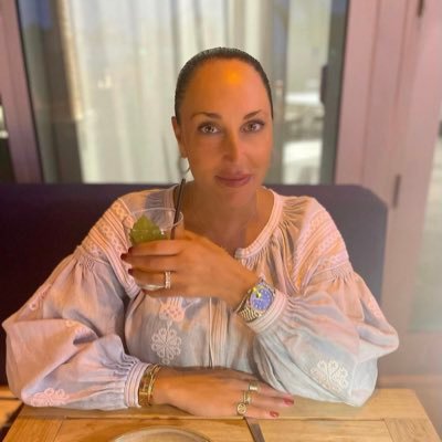 Fortunefie's profile picture. 