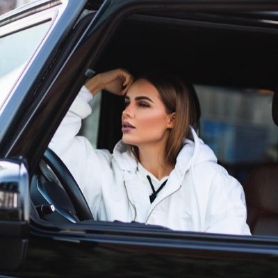 I’m honest and caring woman,I’m a billionaire and I’m here to help people in any situation