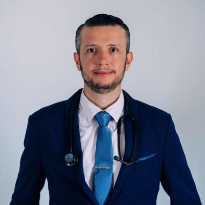 Especialista en Medicina del Trabajo y Ambiental