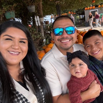 broncojesse's profile picture. The Lakers are the best team in world. Beautiful son and daughter, gorgeous wife, great life, love my dogs. EDM is amazing and im a night owl.