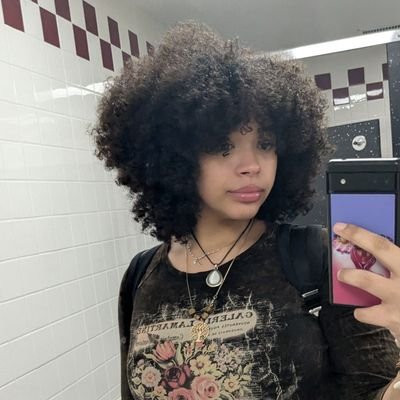 Ariana784435's profile picture. 