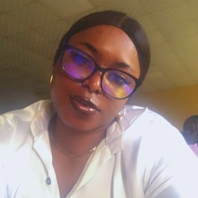 legal virtual assistant/ influencers contract manager