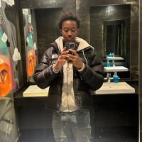 Slim (@sliimfreak) 's Twitter Profile