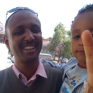 HashimMuhyedin's profile picture. Dad to Hawani & Beka. married to Haney.