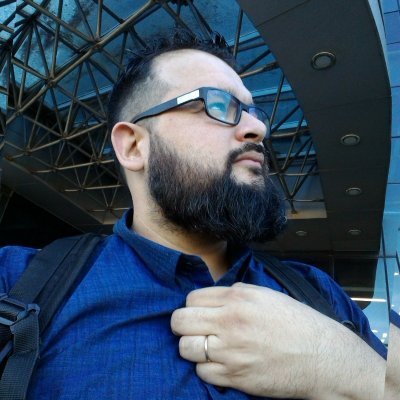 Publicitário · Mestrando em Teologia · Marido da Rúbia · Pai da Maria e da Antônia · Gestor de Projetos na Agência Nota @omundodanota