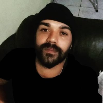 WeslanyoM's profile picture. 🎶☕🐕
Mestiço de várias partes do Brasil
GO/SP/MG/DF/PA/BA/RO.