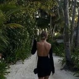 Tishithey9U6x's profile picture. 