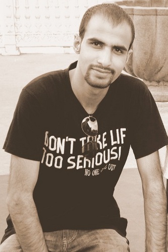 nadzkhan7's profile picture. 