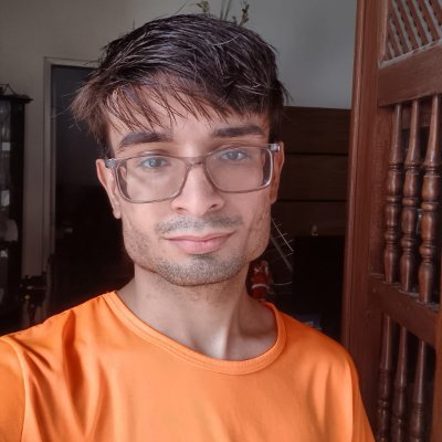 Lives todos os dias na Twitch! https://t.co/Dg7QS9WRvM