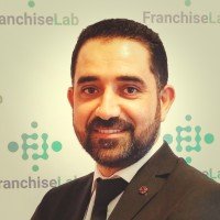 تونسي | مهندس | استراتيجي | إستشاري
نحو بناء مفهوم جديد للفرنشايز
Tunisian | Engineer | Strategist | Consultant
Startupper disrupting the franchising Industry