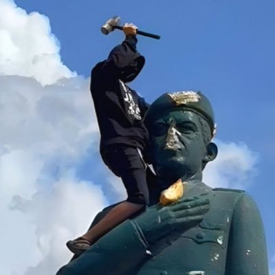 ManuCasta's profile picture. 