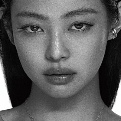 Compte Parodique. Georgeous mademoiselle of grace, Jennie Kim.
