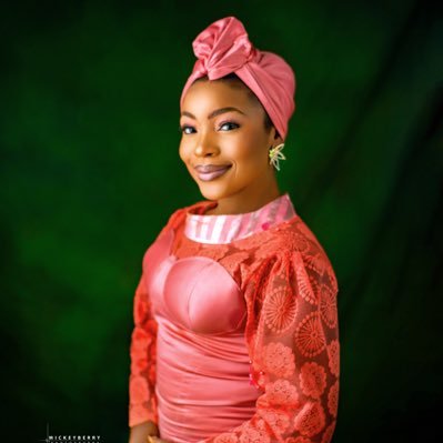 I'm a baker caterer, event planner and balloons decorations based in Jos plateau state