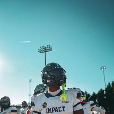 Lambet high school(GA) | C/O '28 | GPA📚3.0|415 squat| 235 bench| 240 pc | ATH | 6'Oft | multi sport athlete |Email:smithkallen21@gmail.com