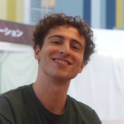Newbie app builder | interested in AI, science, and business | French guy moving around