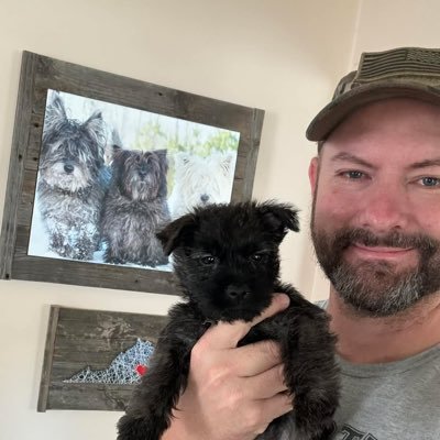 rodriguez_dav5's profile picture. God is Great ❤️🙏