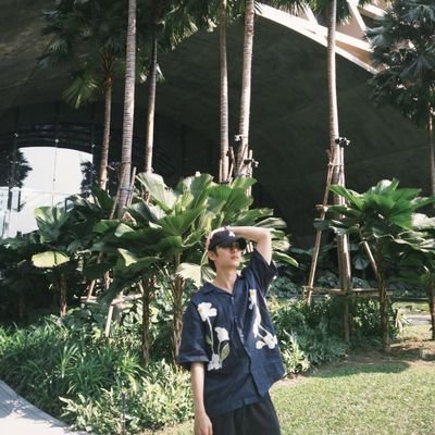 eunbyras's profile picture. —98l, reading account.