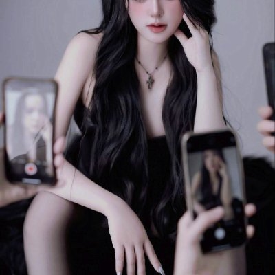 VCollins90991's profile picture. 