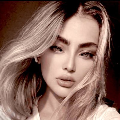 اللهم قلباً مُطمئنً لا يَؤذيه بلاءْ الدّنيا