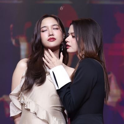 #Srchafreen 🦋🐰🌷 #Beckysangels 🧚♀️🦦🌹#FreenBecky 🤍 #ฟรีนเบค 🌷🪽 🐶🐶🐶