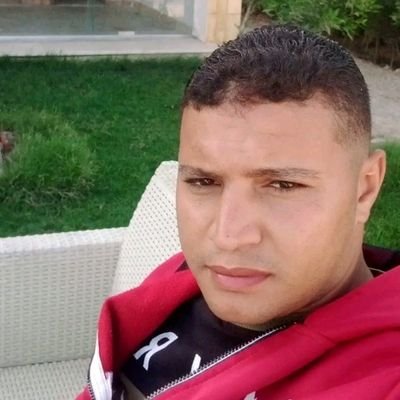 He studied at  jordan university of science  and Technology just 🇯🇴🏫