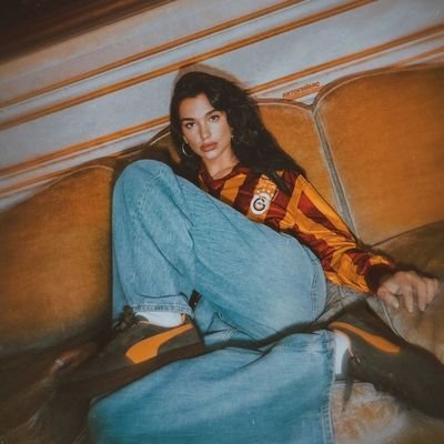 eloliyim's profile picture. rerererararagalatasaraygalatasaraycimbombom