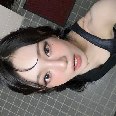 kazieji's profile picture. walking vessel of a well-concocted hatred towards ambiguity