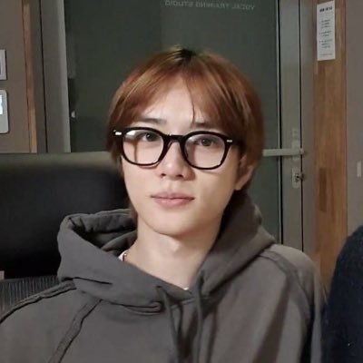 B3EOMIE's profile picture. 🐶