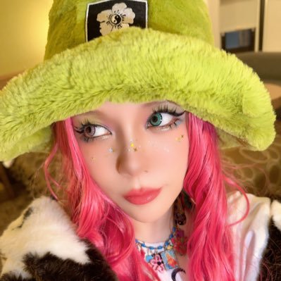 Key(きー)です👽 XG/HIP HOP/ART/Spiritual🪐 いつかXGのネイルを担当したいな〜🌈🩷💭 箱推しのMAYA.JURIN寄り🥬🩶