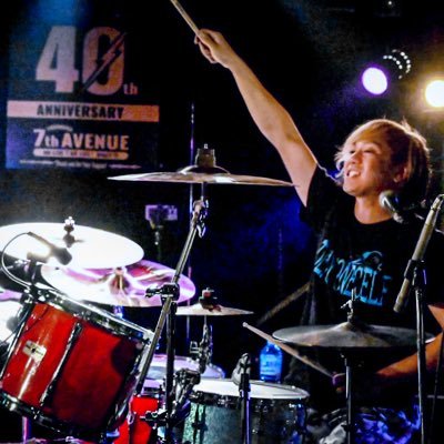 junchandrumlove's profile picture. 「DENY ONESELF」のドラマー。バンドサウンドマルチプレイヤーじゅんさんです☀️※ライブのお誘いはバンドアカウントからお願い致します。バンドアカウント(@denyoneself)パンク、邦ロックが好きです。Adoちゃん好きです。歌垢→(@juntsukasajunji)
