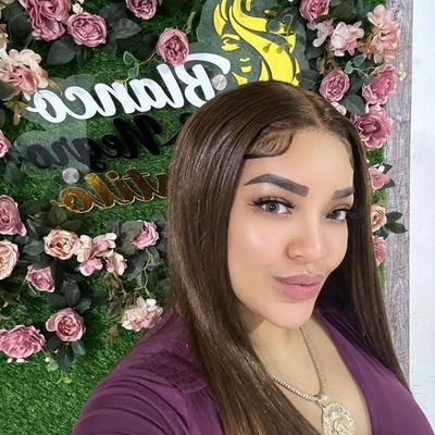 Pat_ricia0's profile picture. Business woman (clothing)👠🕶️👜👜🧣🥿👢👞👙🩳👔🩱👗👖🧥