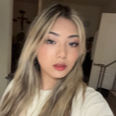 steph | she/her | 🇵🇭 | https://t.co/Bz3IfN1Qj1 | 민준♡ yagurrlstephttv@gmail.com