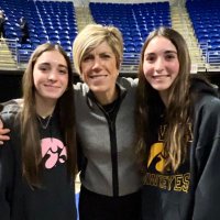 Courtney L. Henry (@courtlhenry) 's Twitter Profile
