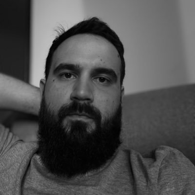 st__martin's profile picture. coding and books 📚