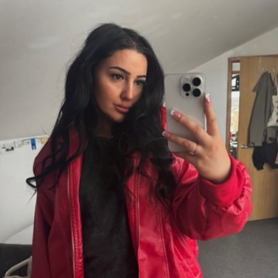 _jademannion's profile picture. 21