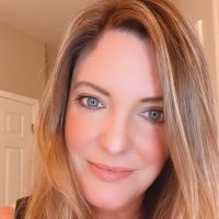Tian Hotton (@accessorizedmom) 's Twitter Profile